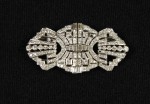 Lote 655: BROCHE DOBLE CLIP DE PLATINO Y BRILLANTES.  BROCHE DOBLE CLIP DE PLATINO Y BRILLANTES. 