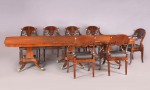 Lotes 249 y 250:
MESA DE TRES PEDESTALES ESTILO INGLES PARA COMEDOR.
DIEZ SILLONES DE ESTILO INGLES ESTILIZADO PARA COMEDOR. Lotes 249 y 250:
MESA DE TRES PEDESTALES ESTILO INGLES PARA COMEDOR.
DIEZ SILLONES DE ESTILO INGLES ESTILIZADO PARA COMEDOR.