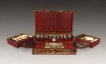 Lote 722: ANTIGUO NECESSAIRE FRANCES DE MADERA CON TAPA. Lote 722: ANTIGUO NECESSAIRE FRANCES DE MADERA CON TAPA. ANTIGUO NECESSAIRE FRANCES DE MADERA CON TAPA.