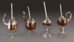 Lotes 516, 512, 515 y 513:
MATE DE CALABAZA GALLETA CON RABITO RETOBADO.
MATE DE CALABAZA GALLETA CON RABITO.
PEQUEÑO MATE DE CALABAZA GALLETA CON RABITO.
MUY INTERESANTE MATE ENTRERRIANO CIRCA 1900. Lotes 516, 512, 515 y 513:
MATE DE CALABAZA GALLETA CON RABITO RETOBADO.
MATE DE CALABAZA GALLETA CON RABITO.
PEQUEÑO MATE DE CALABAZA GALLETA CON RABITO.
MUY INTERESANTE MATE ENTRERRIANO CIRCA 1900.