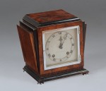 Lote 670: RELOJ DE APOYO INGLES ESTILO ART DECO. Lote 670: RELOJ DE APOYO INGLES ESTILO ART DECO. RELOJ DE APOYO INGLES ESTILO ART DECO.