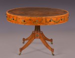 Lote 197: ANTIGUA DRUM TABLE INGLESA GEORGE III. Lote 197: ANTIGUA DRUM TABLE INGLESA GEORGE III. ANTIGUA DRUM TABLE INGLESA GEORGE III.