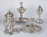 Lotes 522, 520, 588 y 518:
ANTIGUO INCENSARIO DEL ALTO PERU SIGLO XVIII.
ANTIGUO SAHUMADOR PORTEÑO EN FORMA DE NAVETA.
ANTIGUO LIMOSNERO DEL ALTO PERU SIGLO XVIII.
ANTIGUO SAHUMADOR PORTEÑO DE MEDIADOS DEL SIGLO XIX. Lotes 522, 520, 588 y 518:
ANTIGUO INCENSARIO DEL ALTO PERU SIGLO XVIII.
ANTIGUO SAHUMADOR PORTEÑO EN FORMA DE NAVETA.
ANTIGUO LIMOSNERO DEL ALTO PERU SIGLO XVIII.
ANTIGUO SAHUMADOR PORTEÑO DE MEDIADOS DEL SIGLO XIX.