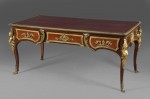 Lote 290: BUREAU PLAT DE ESTILO FRANCES LUIS XV. Lote 290: BUREAU PLAT DE ESTILO FRANCES LUIS XV. BUREAU PLAT DE ESTILO FRANCES LUIS XV.