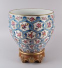 Lote 772: GRAN CACHE POT DE PORCELANA FRANCESA DE SEVRES. Lote 772: GRAN CACHE POT DE PORCELANA FRANCESA DE SEVRES. GRAN CACHE POT DE PORCELANA FRANCESA DE SEVRES.
