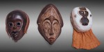 Lote 332: TRES ANTIGUAS MASCARAS DE MADERA TALLADA Y POLICROMADA. Lote 332: TRES ANTIGUAS MASCARAS DE MADERA TALLADA Y POLICROMADA. TRES ANTIGUAS MASCARAS DE MADERA TALLADA Y POLICROMADA.