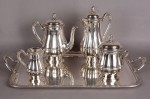 Lote 546: JUEGO DE PLATA FRANCESA SELLADA PARA TE Y CAFE. Lote 546: JUEGO DE PLATA FRANCESA SELLADA PARA TE Y CAFE. JUEGO DE PLATA FRANCESA SELLADA PARA TE Y CAFE.