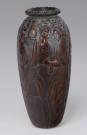 Lote 769: RIGANELLI, Agustín Lote 769: RIGANELLI, Agustín VASO DE MADERA TALLADA FIRMADO RIGANELLI.