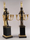 Lote 786: PAR DE CANDELABROS FRANCESES ESTILO IMPERIO SIGLO XIX. PAR DE CANDELABROS FRANCESES ESTILO IMPERIO SIGLO XIX.