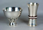 Lotes 561 y 562: 
VASO FRANCES DE LA ORFEBRERIA DE PUIFORCAT.
COPA DE PLATA DINAMARQUESA GEORG JENSEN.