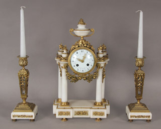 Lote 99: GARNITURE FRANCESA ESTILO LUIS XVI. Lote 99: GARNITURE FRANCESA ESTILO LUIS XVI. GARNITURE FRANCESA ESTILO LUIS XVI.