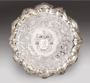 Lote 454: MUY IMPORTANTE BANDEJA DE PLATA INGLESA SELLADA. MUY IMPORTANTE BANDEJA DE PLATA INGLESA SELLADA.