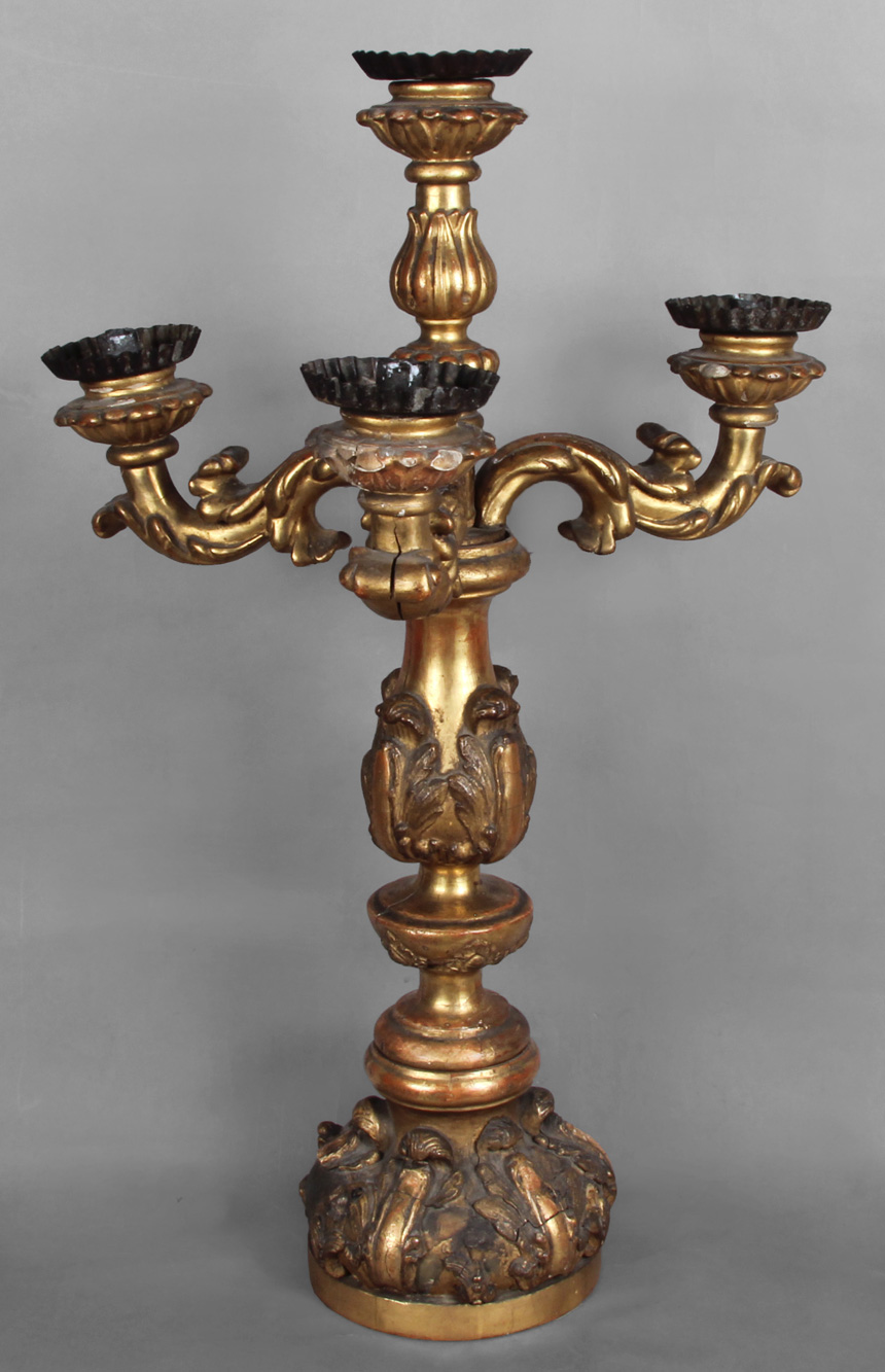  ANTIGUO CANDELABRO ITALIANO ESTILO BARROCO.