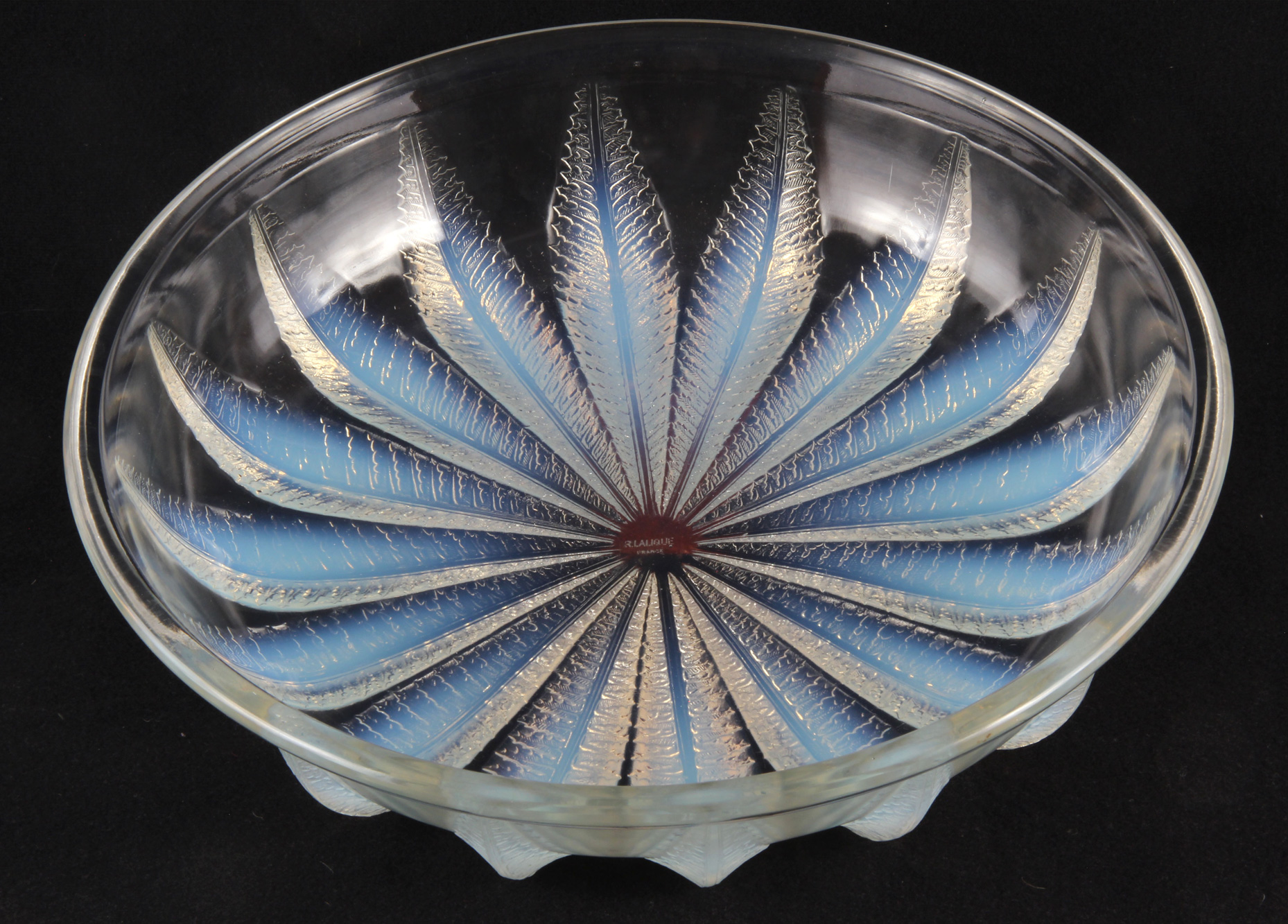  PLATO FRANCES DE VIDRIO ARTISTICO FIRMADO LALIQUE.