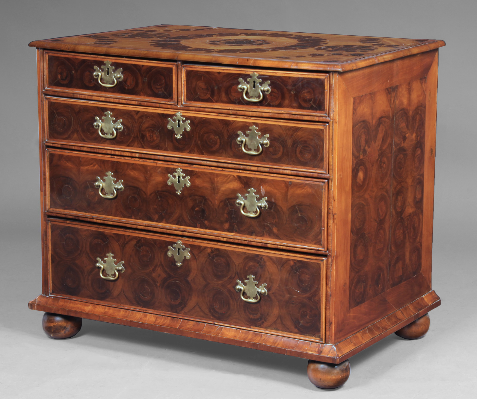  ANTIGUO 'CHEST OF DRAWERS' INGLES WILLIAM & MARY. 