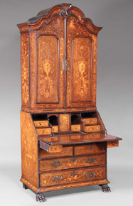 Lote 247: ANTIGUO SECRETAIRE INGLES CON ALZADA DESMONTABLE. ANTIGUO SECRETAIRE INGLES CON ALZADA DESMONTABLE.