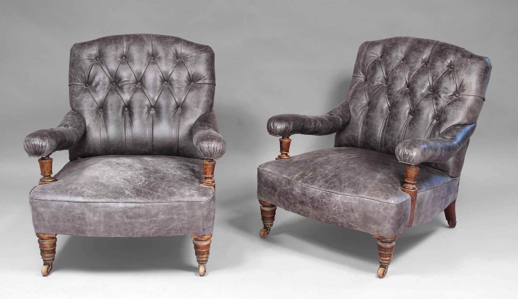  PAR DE ANTIGUOS SILLONES INGLESES ESTILO MORRIS.  