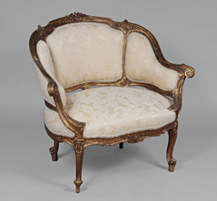 Lote 236: SILLON MARQUISE FRANCES ESTILO LUIS XV.  SILLON MARQUISE FRANCES ESTILO LUIS XV. 