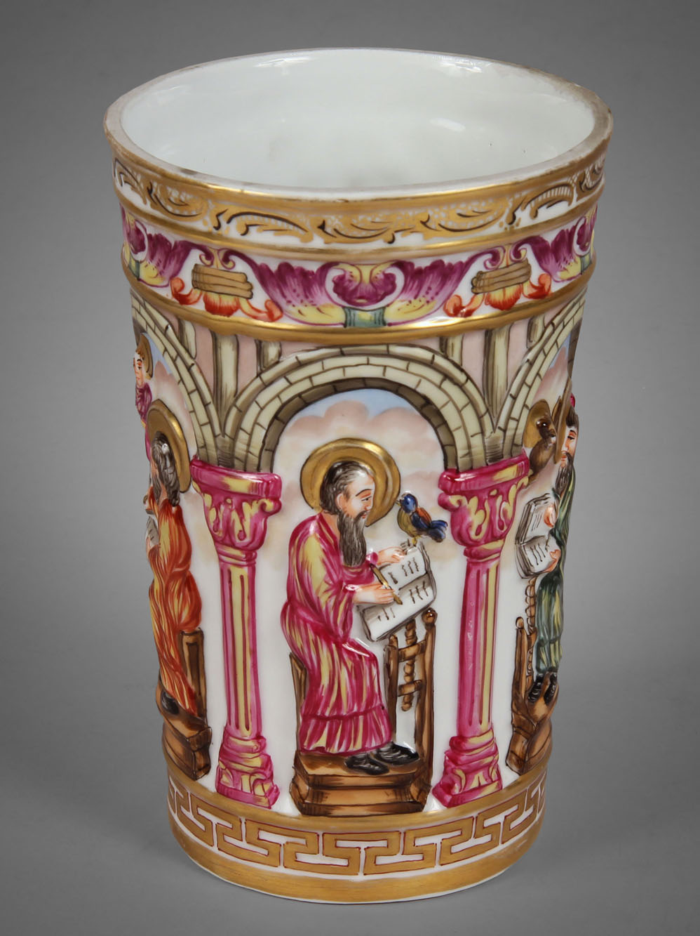  VASO DE PORCELANA NAPOLITANA CAPODIMONTE. 