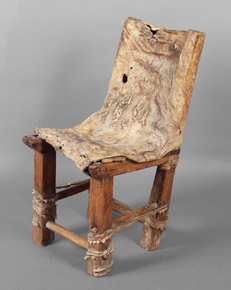 Lote 249: ANTIGUA SILLA CRIOLLA DE MADERA RUSTICA.  ANTIGUA SILLA CRIOLLA DE MADERA RUSTICA. 
