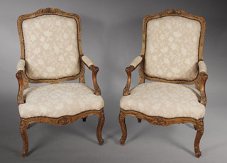 Lote 189: PAR DE SILLONES FRANCESES DE ESTILO REGENCE.  PAR DE SILLONES FRANCESES DE ESTILO REGENCE. 
