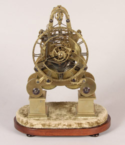 Lote 318: ANTIGUO RELOJ INGLES 'SKELETON' DE BRONCE. ANTIGUO RELOJ INGLES 'SKELETON' DE BRONCE.