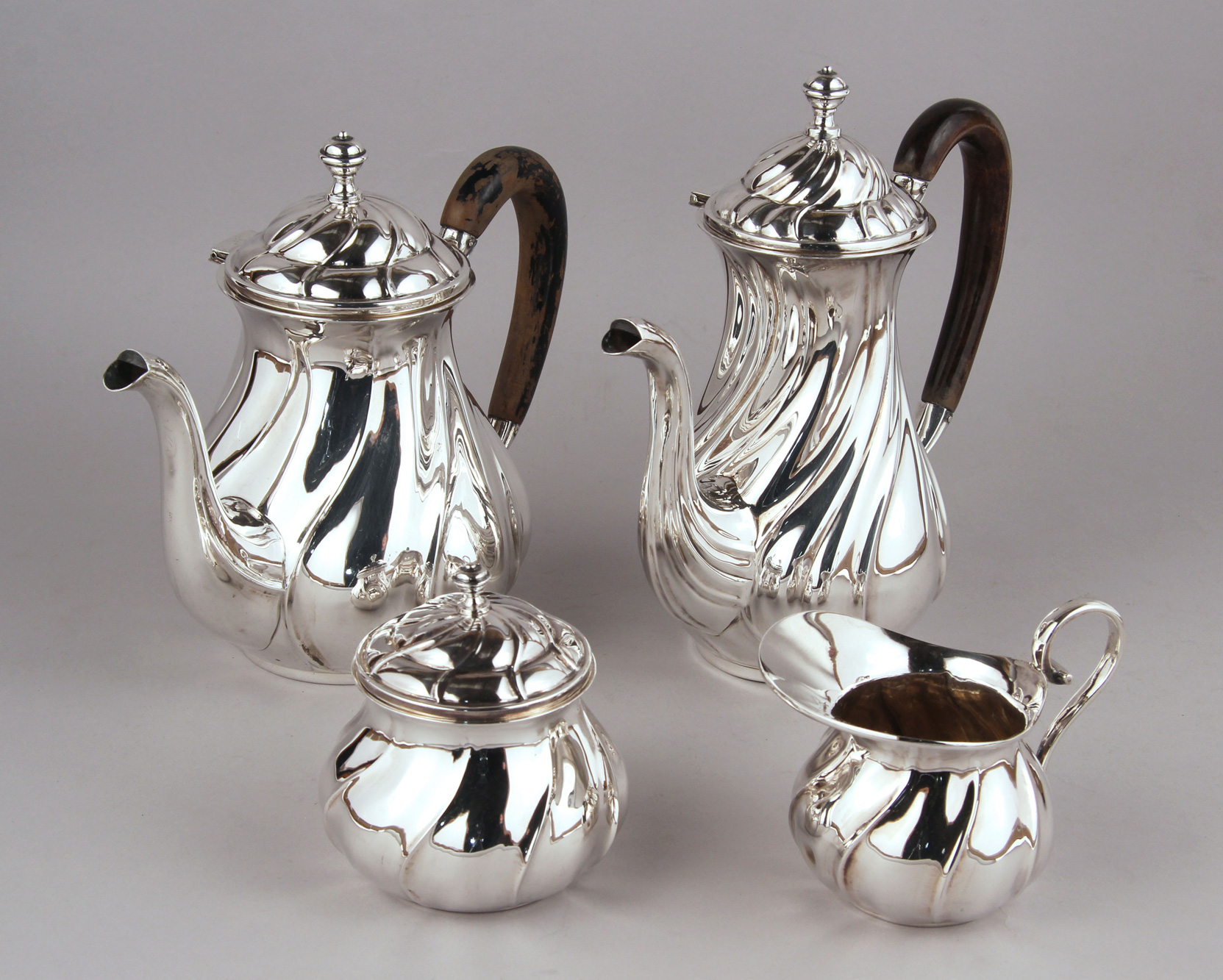  JUEGO DE PLATA NACIONAL 925 SELLADA PARA TE Y CAFE. 