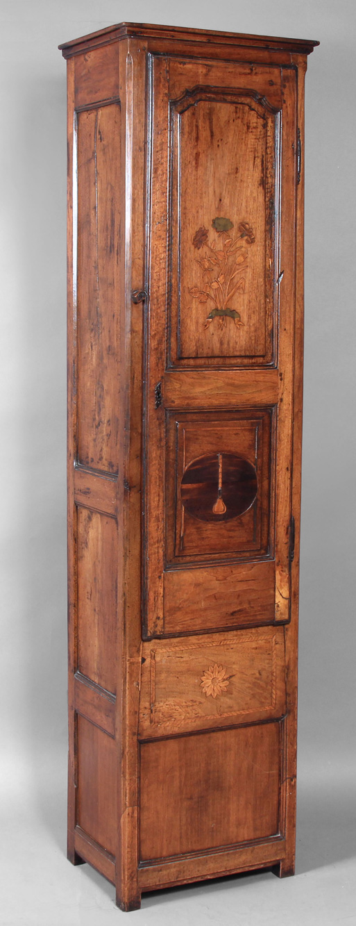  ANTIGUO ARMARIO ALTO ALEMAN DEL SIGLO XVIII. 