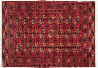 Lote 313: PEQUEÑA ALFOMBRA BOUCKARA DE LANA TEJIDA A MANO.  PEQUEÑA ALFOMBRA BOUCKARA DE LANA TEJIDA A MANO. 