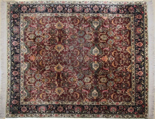 Lote 320: ALFOMBRA PERSA TABRIZ DE LANA TEJIDA A MANO.  ALFOMBRA PERSA TABRIZ DE LANA TEJIDA A MANO. 