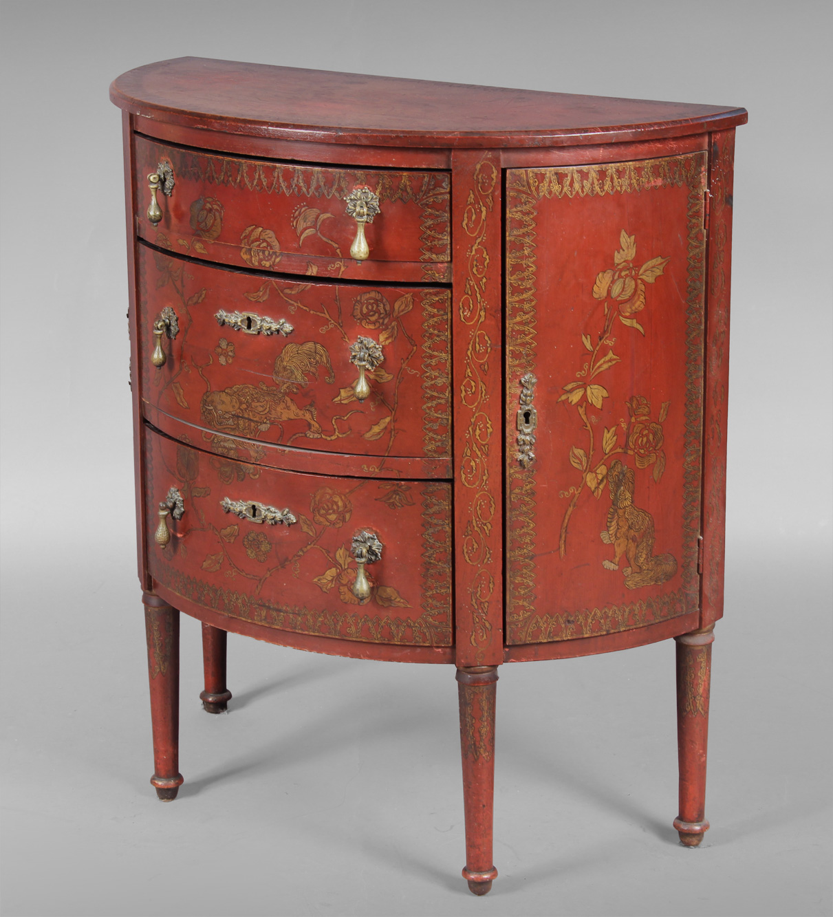  PEQUEÑO MUEBLE DEMI LUNE CON DECORACION CHINOISERIE. 