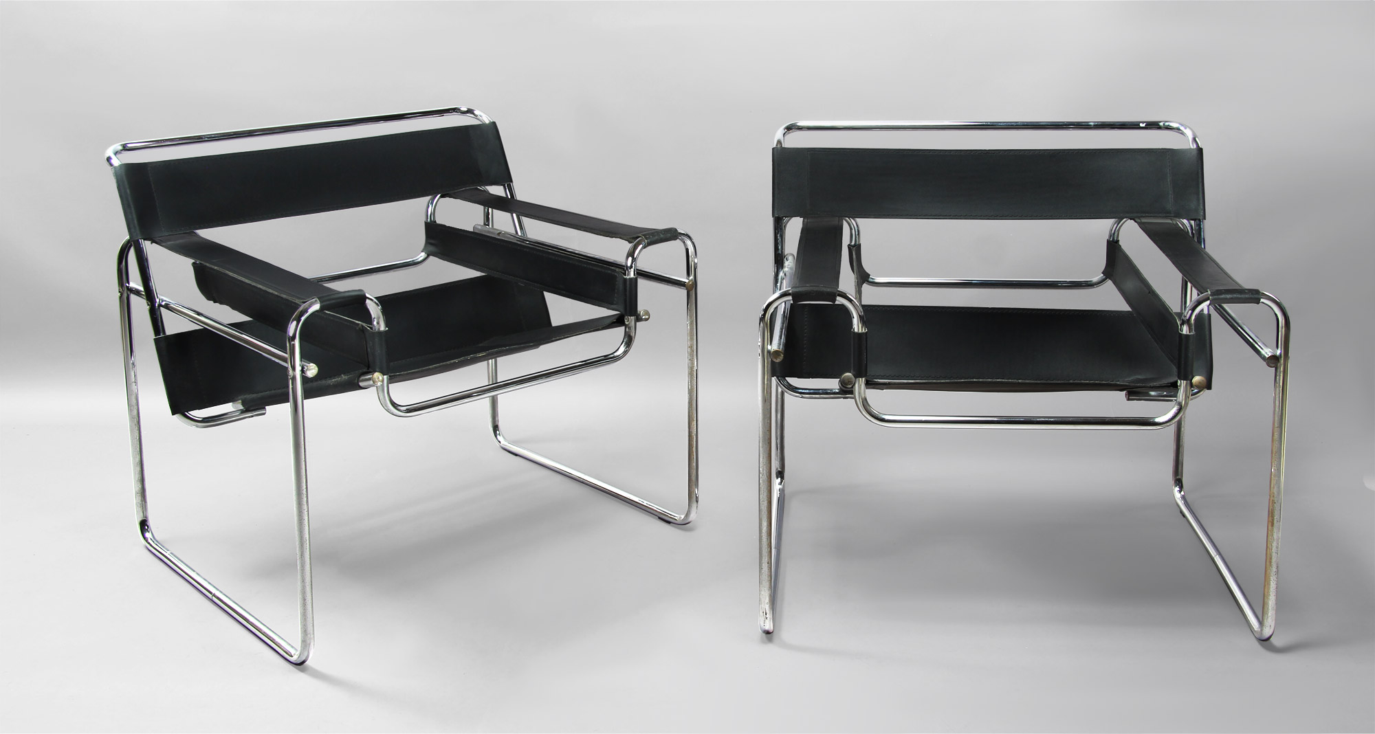  PAR DE SILLONES DISEÑO DE MARCEL BREUER.