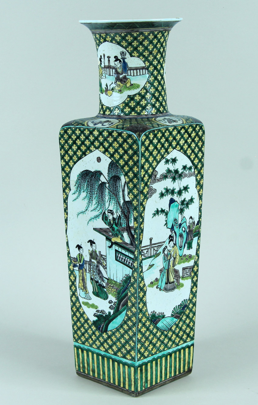  ANTIGUO VASO DE PORCELANA CHINA FAMILLE VERT. 