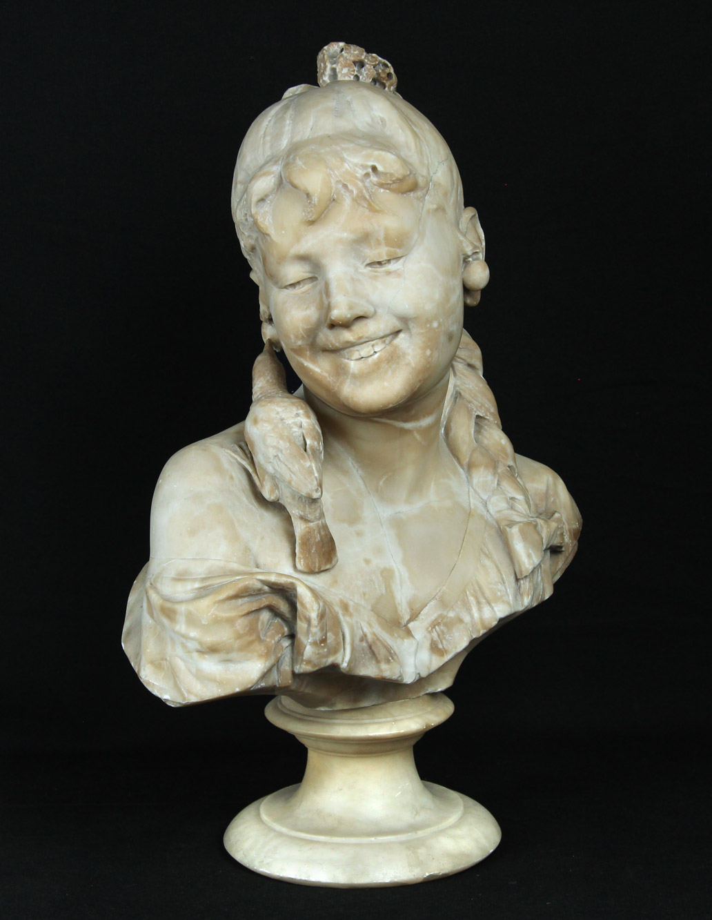  'BUSTO DE NIÑA CON AVE'