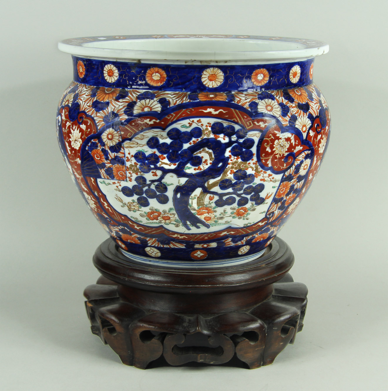  CACHE POT DE PORCELANA JAPONESA IMARI. 
