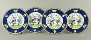 Lote 707: SIETE PLATOS DE PORCELANA INGLESA DE COPELAND. SIETE PLATOS DE PORCELANA INGLESA DE COPELAND.