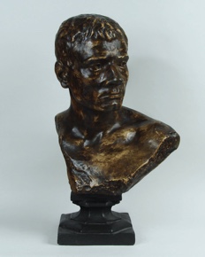 Lote 672: 'BUSTO MASCULINO'  'BUSTO MASCULINO' 