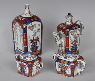Lote 599: CONJUNTO DE PORCELANA CHINA PINTADO A MANO.  CONJUNTO DE PORCELANA CHINA PINTADO A MANO. 