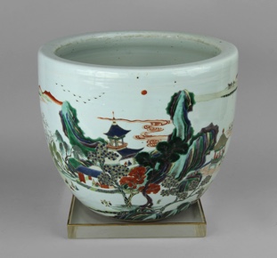 Lote 448: ANTIGUO CACHE POT DE PORCELANA CHINA ESMALTADA.  ANTIGUO CACHE POT DE PORCELANA CHINA ESMALTADA. 