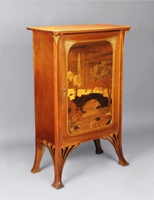 Lote 230: MUEBLE DE ARRIMO A ALTURA DE APOYO ART NOUVEAU.  MUEBLE DE ARRIMO A ALTURA DE APOYO ART NOUVEAU. 