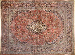 Lote 385: GRAN ALFOMBRA PERSA TABRIS DE LANA TEJIDA A MANO.  GRAN ALFOMBRA PERSA TABRIS DE LANA TEJIDA A MANO. 