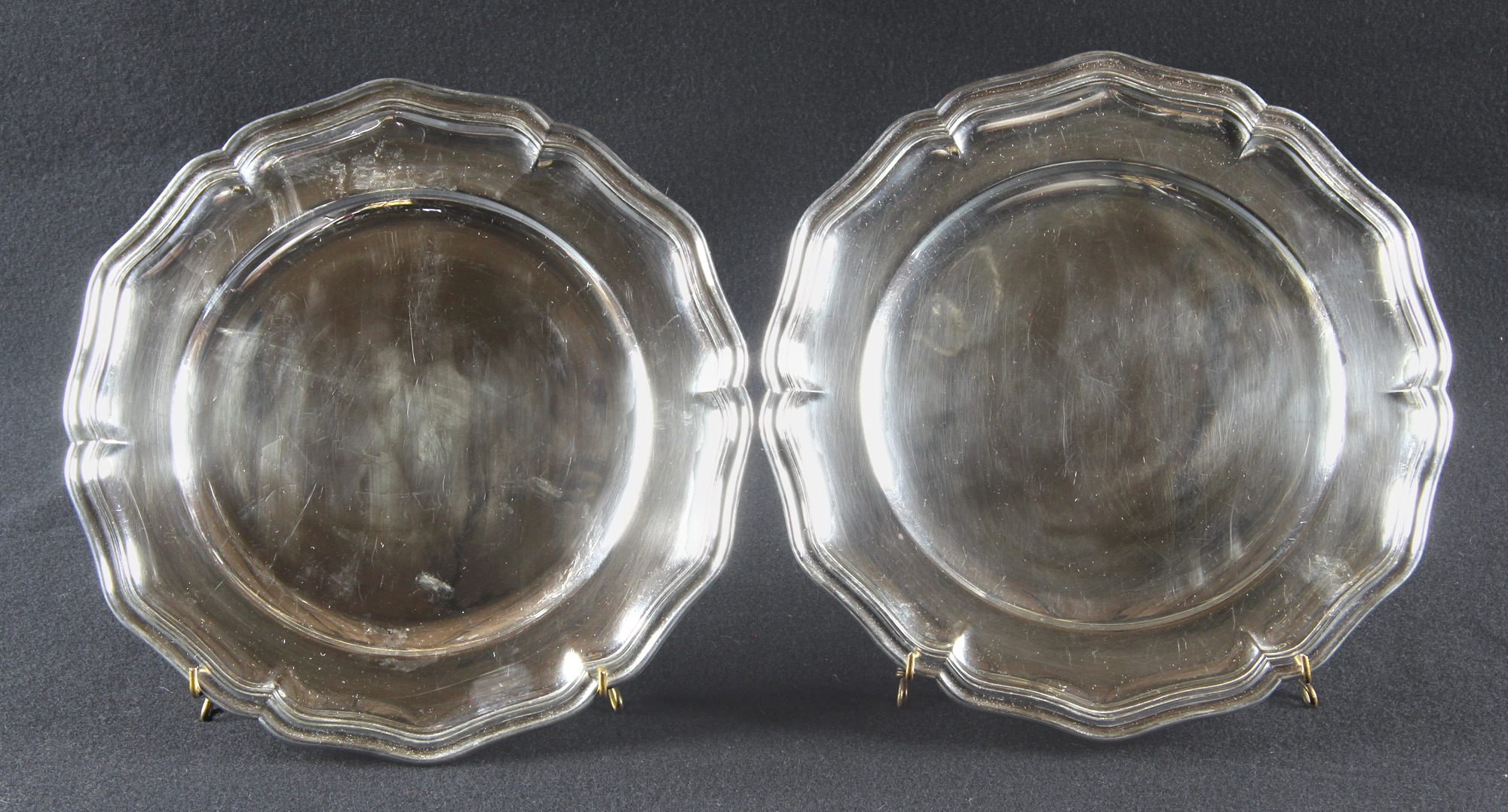  PAR DE PLATOS DE PLATA STERLING 950 SELLADA. 