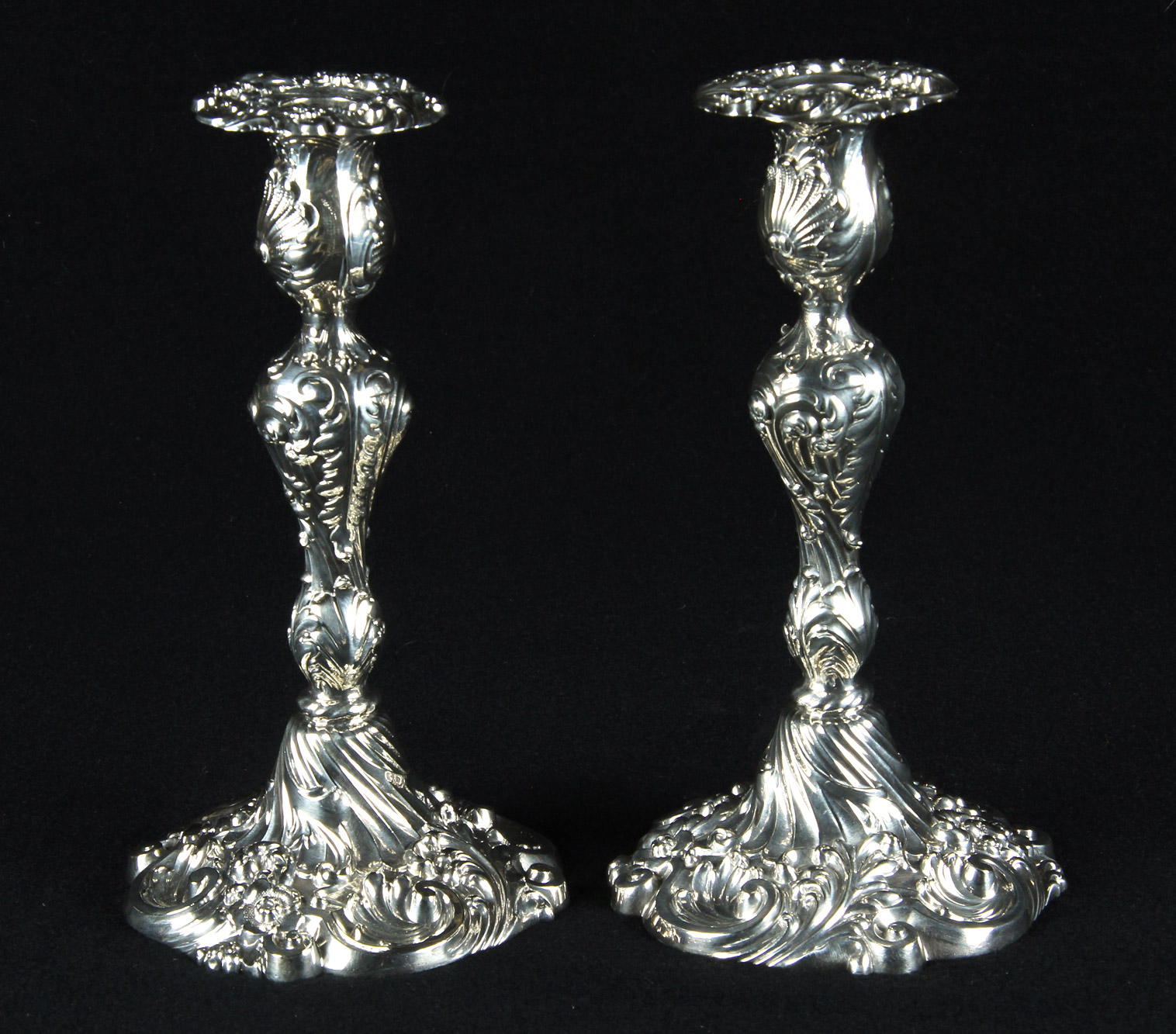  PAR DE CANDELEROS AMERICANOS DE METAL TIFFANY & CO.