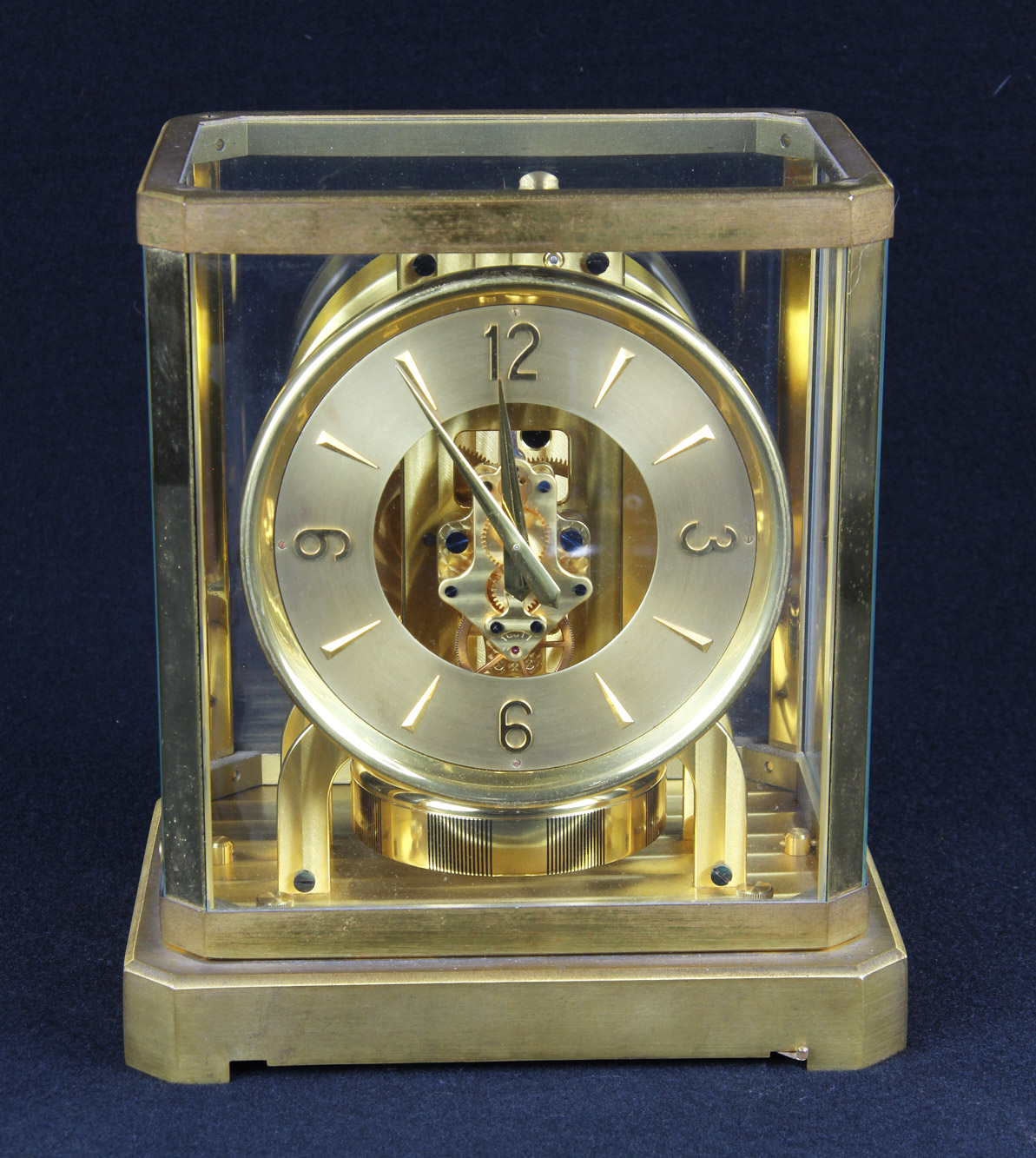  RELOJ DE APOYO SUIZO MARCA JAEGER LE COULTRE.
