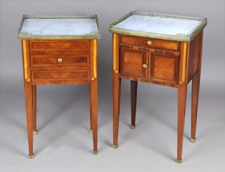 Lote 251: PAR DE PEQUEÑAS MESAS DE ESTILO FRANCES LUIS XVI.  PAR DE PEQUEÑAS MESAS DE ESTILO FRANCES LUIS XVI. 