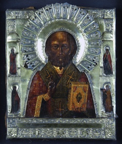 Lote 479: ANTIGUO ICONO RELIGIOSO RUSO DEL SIGLO XIX.  ANTIGUO ICONO RELIGIOSO RUSO DEL SIGLO XIX. 