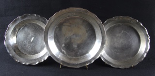 Lote 426: TRES ANTIGUAS PAILAS COLONIALES DEL SIGLO XIX.  TRES ANTIGUAS PAILAS COLONIALES DEL SIGLO XIX. 