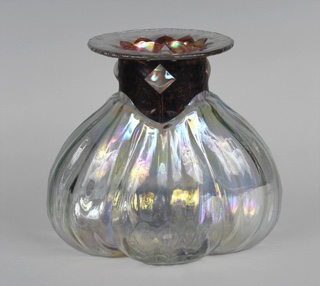 Lote 772: GRAN VASO ITALIANO DE VIDRIO DE MURANO. GRAN VASO ITALIANO DE VIDRIO DE MURANO.