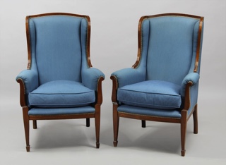 Lote 242: PAR DE SILLONES BERGERE DE ESTILO INGLES.  PAR DE SILLONES BERGERE DE ESTILO INGLES. 