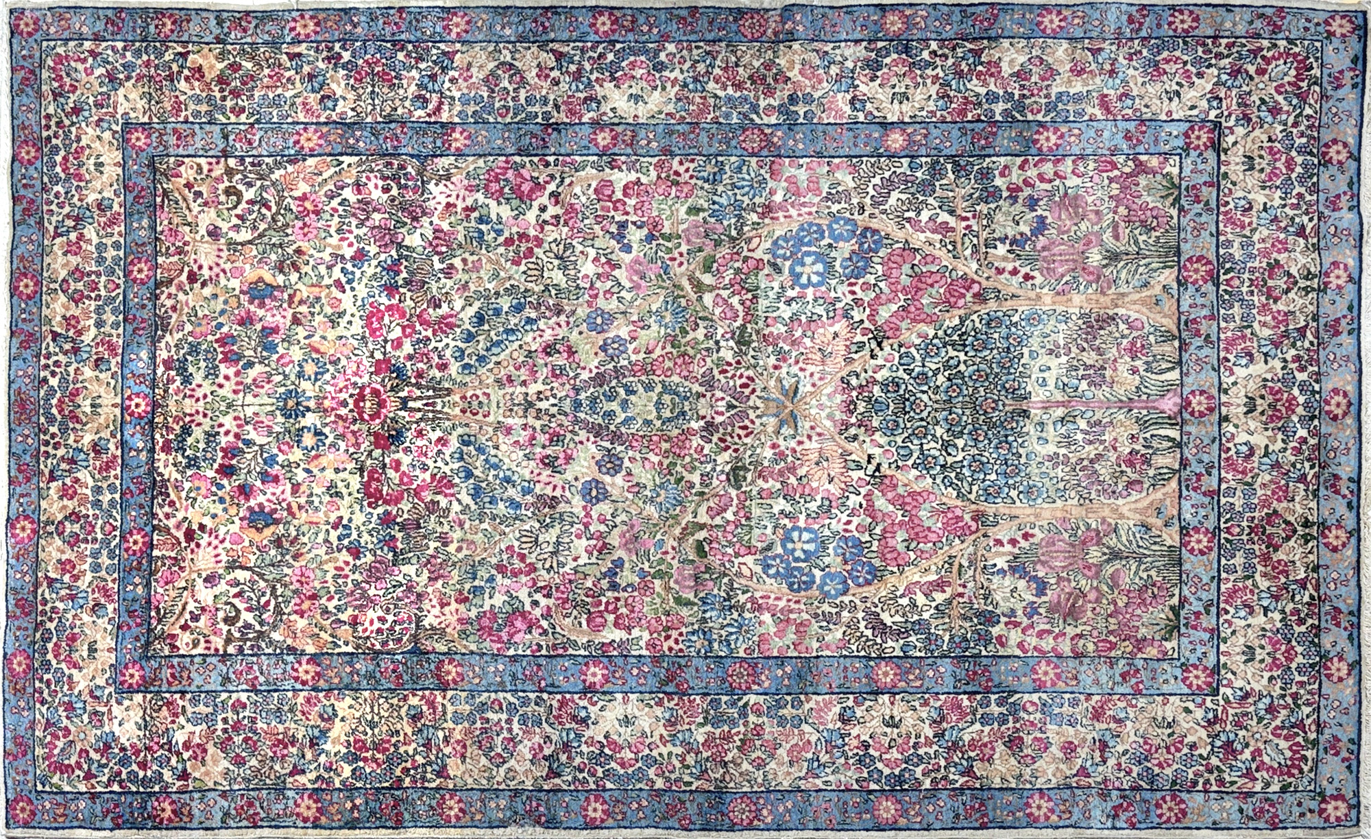  ALFOMBRA PERSA KIRMAN DE LANA TEJIDA A MANO. 